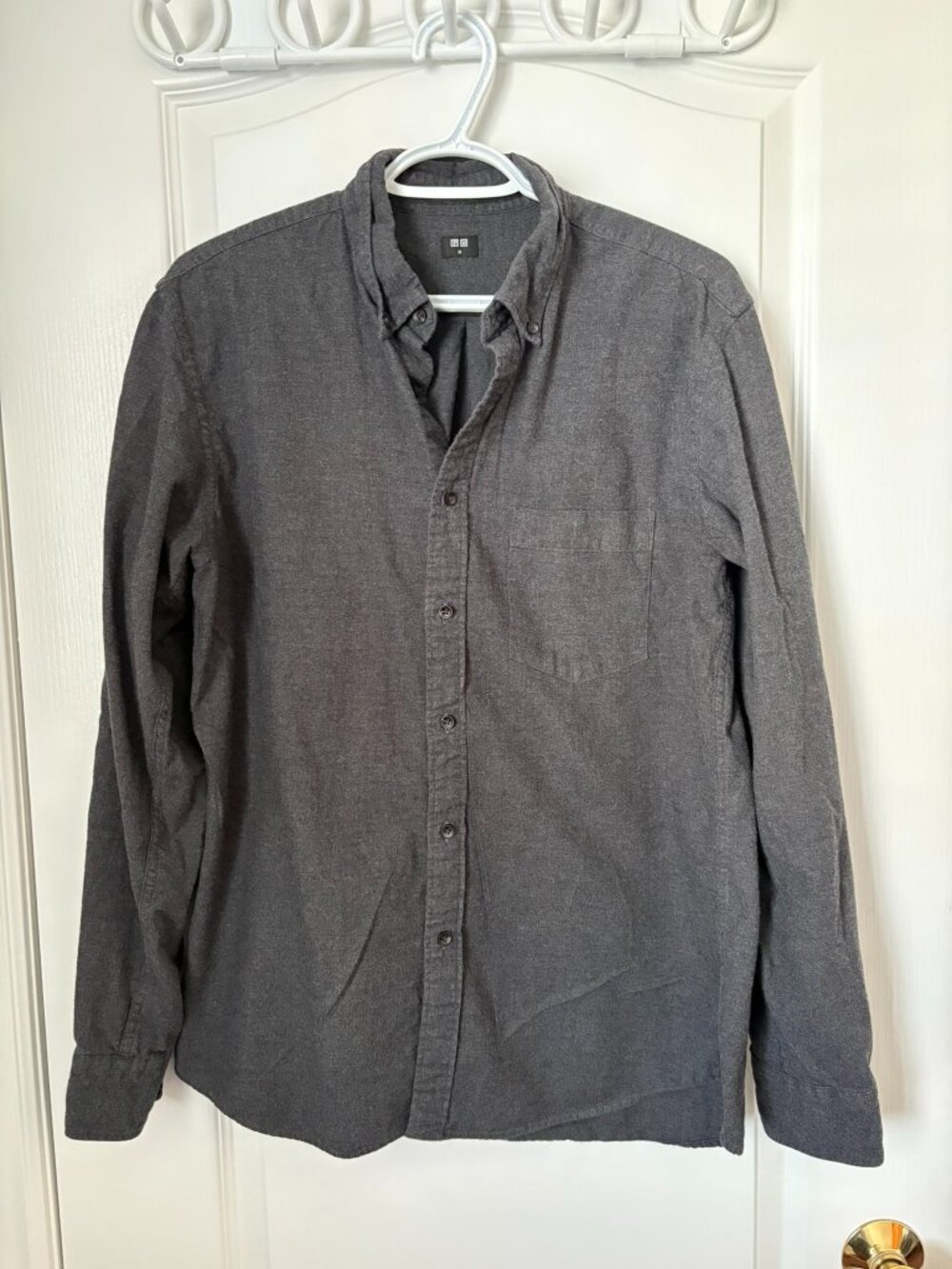 UNIQLO Men's Grey 100% Cotton Button-Down Shirt M